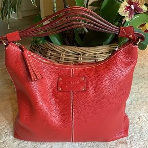 KATE SPADE RED PEBBLED LEATHER EXPANDABLE BAG! WOW